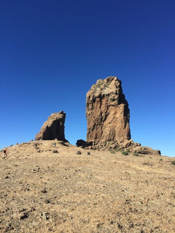 Roque Nublo y Roque Rana